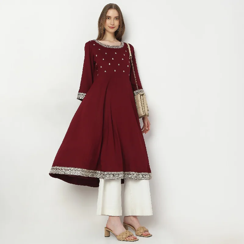 Flare Fit Embellished Kurta