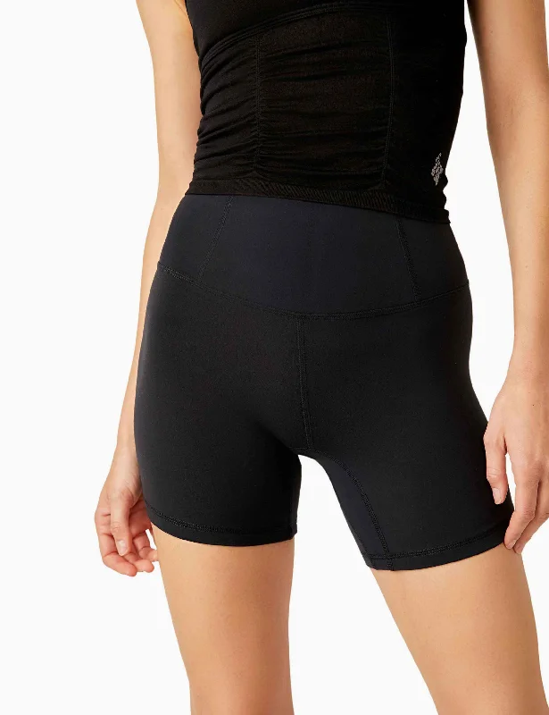 Never Better Bike Shorts - Black